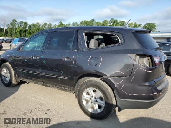 ✅ 2014 Chevrolet Traverse LS • VIN: 1GNKRFED9EJ228262 • Lot: 64644564. Wystawiony na Copart z przebiegiem Nie podano. Bezpłatny archiwum sprzedaży aukcyjnych z USA i szczegółowy raport historii pojazdu na DreamBid. Zdjęcie 2.