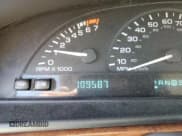 ✅ 1998 Oldsmobile 88 LS • VIN: 1G3HN52K9W4828694 • Лот: 60404334. Опубликован ранее на Copart с пробегом 109 587 миль. Бесплатный доступ к архиву аукционных продаж из США и подробный отчёт об истории автомобиля на DreamBid. Изображение 9.