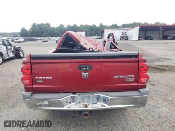 2010 Dodge Dakota Laramie z VIN 1D7CW5GP3AS156914, wystawiony jako IAAI lot #42569804 z przebiegiem 198 463 mil mil oraz . Historia ofert i sprzedaży dostępna na DreamBid. Obrazek 15.