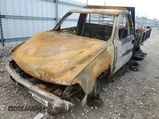 2002 Chevrolet Silverado 2500HD LS с VIN 1GCHK24U22Z250358, выставлен на аукционе Copart как лот 82574094 с пробегом Не указан миль и На запчасти • Non repairable. История ставок и продаж доступна на DreamBid. Изображение 1.