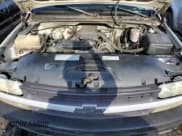 ✅ 2000 Chevrolet Silverado 2500 • VIN: 1GCGK24U8YE235309 • Лот: 90859545. Опубликован ранее на Copart с пробегом 238 162 миль. Бесплатный доступ к архиву аукционных продаж из США и подробный отчёт об истории автомобиля на DreamBid. Изображение 11.