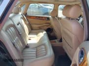 ✅ 2000 Jaguar XJ • VIN: SAJDA14CXYLF05633 • Лот: 43206716. Опубликован ранее на IAAI с пробегом 138 442 миль. Бесплатный доступ к архиву аукционных продаж из США и подробный отчёт об истории автомобиля на DreamBid. Изображение 8.