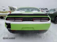 ✅ 2023 Dodge Challenger GT • VIN: 2C3CDZKG1PH528530 • Lot: 45149265. Wystawiony na Copart z przebiegiem 21 954 mil. Bezpłatny archiwum sprzedaży aukcyjnych z USA i szczegółowy raport historii pojazdu na DreamBid. Zdjęcie 6.