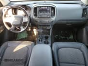 ✅ 2017 Chevrolet Colorado 4WD Z71 • VIN: 1GCGTDEN4H1151527 • Лот: 70169724. Опубликован ранее на Copart с пробегом 111 069 миль. Бесплатный доступ к архиву аукционных продаж из США и подробный отчёт об истории автомобиля на DreamBid. Изображение 8.