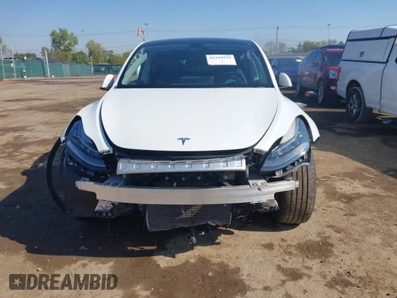 ✅ 2023 Tesla Model Y Long Range • VIN: 7SAYGDEE4PA070722 • Lot: 43324153. Listed on IAAI with Not provided. Free auction sales archive from the USA and detailed vehicle history report at DreamBid. Image 13.