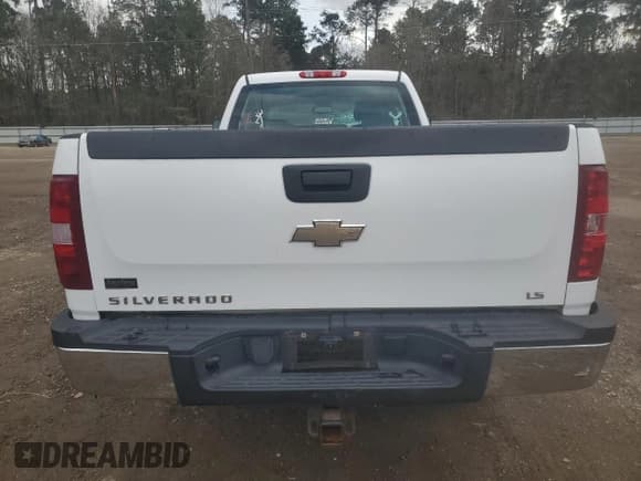 ✅ 2009 Chevrolet Silverado 2500HD Work Truck • VIN: 1GCHK43649F173941 • Lot: 45109595. Wystawiony na Copart z przebiegiem 179 803 mil. Bezpłatny archiwum sprzedaży aukcyjnych z USA i szczegółowy raport historii pojazdu na DreamBid. Zdjęcie 6.