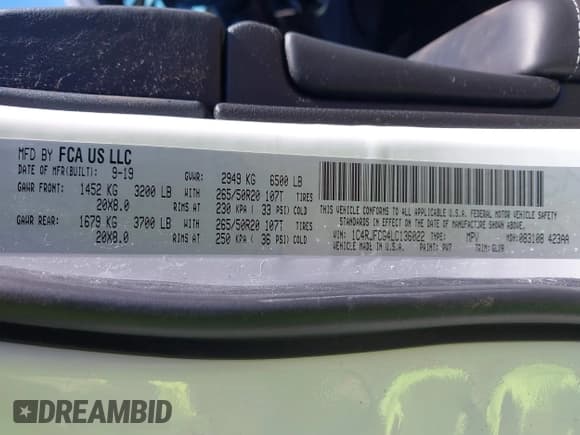 ✅ 2020 Jeep Grand Cherokee Overland • VIN: 1C4RJFCG4LC136022 • Lot: 43332480. Listed on IAAI with 61,238 mi. Free auction sales archive from the USA and detailed vehicle history report at DreamBid. Image 9.