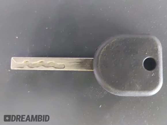 ✅ 2014 Chevrolet Silverado 1500 LT • VIN: 3GCUKREC5EG493728 • Lot: 41710490. Wystawiony na IAAI z przebiegiem 243 509 mil. Bezpłatny archiwum sprzedaży aukcyjnych z USA i szczegółowy raport historii pojazdu na DreamBid. Zdjęcie 11.