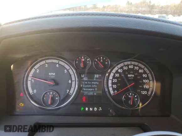 2009 Dodge 1500 SLT с VIN 1D3HV13T59S741494, выставлен на аукционе Copart как лот 82898344 с пробегом 271 655 миль миль и Списание • Salvage title. История ставок и продаж доступна на DreamBid. Изображение 9.