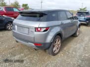 ✅ 2015 Land Rover Range Rover Evoque Pure Premium • VIN: SALVR2BG0FH973464 • Lot: 43441088. Wystawiony na IAAI z przebiegiem 122 550 mil. Bezpłatny archiwum sprzedaży aukcyjnych z USA i szczegółowy raport historii pojazdu na DreamBid. Zdjęcie 4.