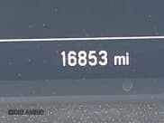 ✅ 2023 Chevrolet Traverse LS • VIN: 1GNERFKW9PJ103686 • Lot: 43548029. Wystawiony na IAAI z przebiegiem 16 853 mil. Bezpłatny archiwum sprzedaży aukcyjnych z USA i szczegółowy raport historii pojazdu na DreamBid. Zdjęcie 15.