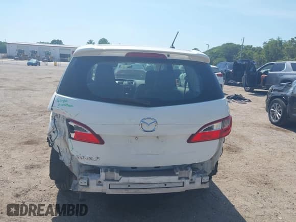 ✅ 2013 Mazda 5 Touring • VIN: JM1CW2CL8D0153437 • Lot: 42181891. Wystawiony na IAAI z przebiegiem 118 610 mil. Bezpłatny archiwum sprzedaży aukcyjnych z USA i szczegółowy raport historii pojazdu na DreamBid. Zdjęcie 17.