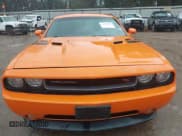 ✅ 2012 Dodge Challenger R/T Classic • VIN: 2C3CDYBT3CH117213 • Lot: 41241299. Wystawiony na IAAI z przebiegiem 125 730 mil. Bezpłatny archiwum sprzedaży aukcyjnych z USA i szczegółowy raport historii pojazdu na DreamBid. Zdjęcie 12.