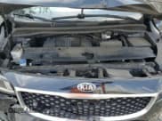 ✅ 2018 Kia Sedona LX • VIN: KNDMB5C1XJ6360498 • Лот: 67119535. Опубликован ранее на Copart с пробегом 87 920 миль. Бесплатный доступ к архиву аукционных продаж из США и подробный отчёт об истории автомобиля на DreamBid. Изображение 12.