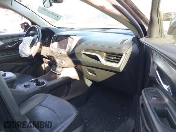 ✅ 2021 GMC Terrain SLT • VIN: 3GKALVEVXML340119 • Lot: 41398170. Wystawiony na IAAI z przebiegiem 72 564 mil. Bezpłatny archiwum sprzedaży aukcyjnych z USA i szczegółowy raport historii pojazdu na DreamBid. Zdjęcie 5.