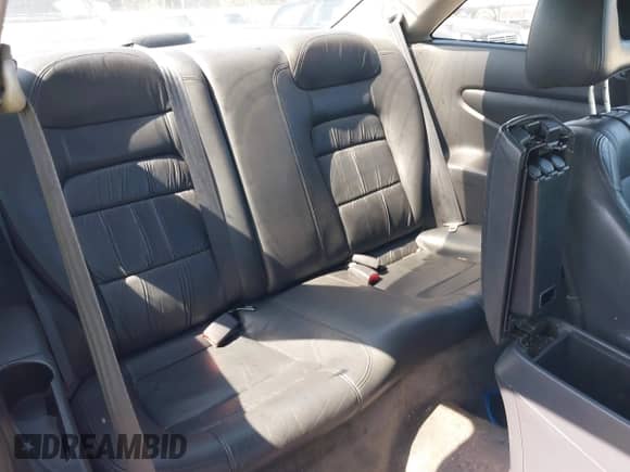 2001 Honda Accord EX с VIN 1HGCG22581A030437, выставлен на аукционе IAAI как лот 42987545 с пробегом 209 617 миль миль и . История ставок и продаж доступна на DreamBid. Изображение 8.