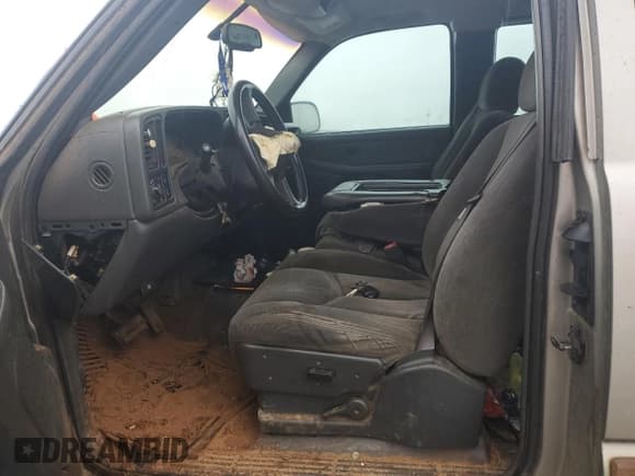 ✅ 2003 Chevrolet Silverado 1500 LS • VIN: 2GCEK19V931307874 • Лот: 72713284. Опубликован ранее на Copart с пробегом 271 198 миль. Бесплатный доступ к архиву аукционных продаж из США и подробный отчёт об истории автомобиля на DreamBid. Изображение 7.