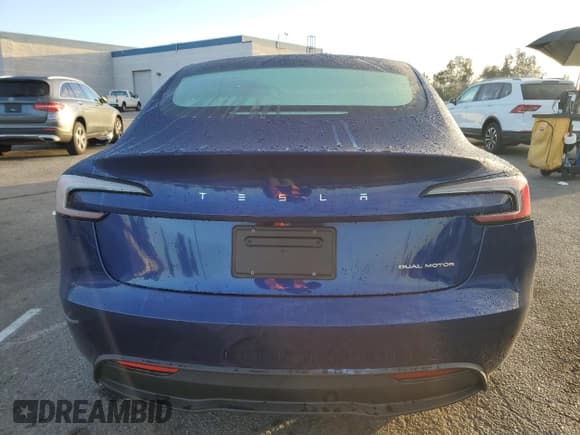 ✅ 2024 Tesla Model 3 Long Range • VIN: 5YJ3E1EB9RF843515 • Lot: 86706565. Wystawiony na Copart z przebiegiem 10 202 mil. Bezpłatny archiwum sprzedaży aukcyjnych z USA i szczegółowy raport historii pojazdu na DreamBid. Zdjęcie 6.