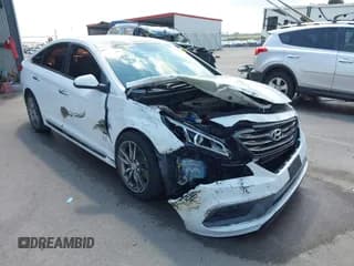 ✅ 2015 Hyundai Sonata Sport • VIN: 5NPE34AB3FH092236 • Лот: 43083552. Опубликован ранее на IAAI с пробегом 89 391 миль. Бесплатный доступ к архиву аукционных продаж из США и подробный отчёт об истории автомобиля на DreamBid. Изображение 6.