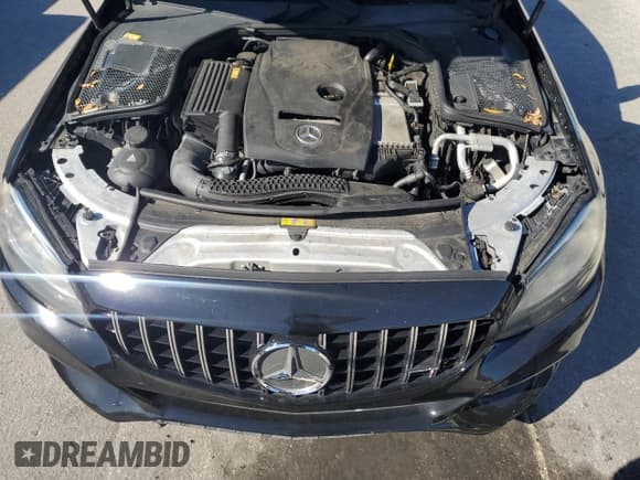 ✅ 2017 Mercedes-Benz C 300 • VIN: WDDWF4JB1HR241496 • Lot: 92507515. Wystawiony na Copart z przebiegiem 136 726 mil. Bezpłatny archiwum sprzedaży aukcyjnych z USA i szczegółowy raport historii pojazdu na DreamBid. Zdjęcie 11.