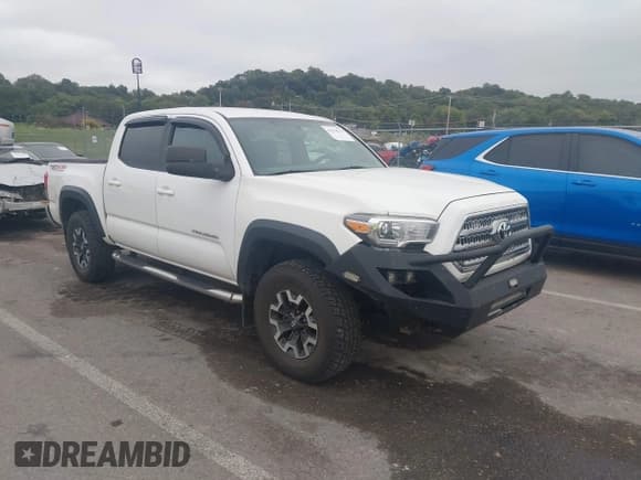 ✅ 2017 Toyota Tacoma TRD Off Road • VIN: 3TMCZ5AN2HM083787 • Лот: 43374113. Опубликован ранее на IAAI с пробегом 126 987 миль. Бесплатный доступ к архиву аукционных продаж из США и подробный отчёт об истории автомобиля на DreamBid. Изображение 1.