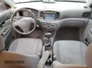 ✅ 2007 Hyundai Accent GLS • VIN: KMHCN46C97U119199 • Lot: 87337414. Wystawiony na Copart z przebiegiem 151 070 mil. Bezpłatny archiwum sprzedaży aukcyjnych z USA i szczegółowy raport historii pojazdu na DreamBid. Zdjęcie 8.