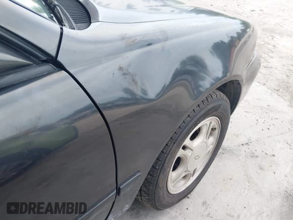 ✅ 2000 Chevrolet Prizm • VIN: 1Y1SK5281YZ404950 • Лот: 43132191. Опубликован ранее на IAAI с пробегом Не указан. Бесплатный доступ к архиву аукционных продаж из США и подробный отчёт об истории автомобиля на DreamBid. Изображение 12.