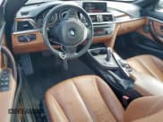 ✅ 2015 BMW 4 Series 428i xDrive • VIN: WBA3V9C57FP799377 • Lot: 68476865. Wystawiony na Copart z przebiegiem 55 341 mil. Bezpłatny archiwum sprzedaży aukcyjnych z USA i szczegółowy raport historii pojazdu na DreamBid. Zdjęcie 8.