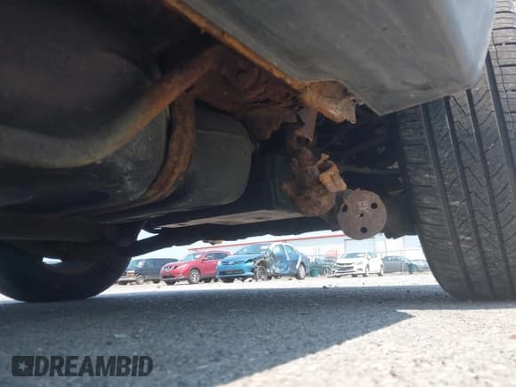 ✅ 2006 Honda Element EX-P • VIN: 5J6YH18706L005977 • Lot: 42494022. Listed on IAAI with 117,587 mi. Free auction sales archive from the USA and detailed vehicle history report at DreamBid. Image 6.