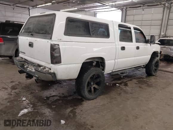2006 Chevrolet Silverado 1500 LT1 с VIN 2GCEK13T961221041, выставлен на аукционе IAAI как лот 41497944 с пробегом 156 026 миль миль и . История ставок и продаж доступна на DreamBid. Изображение 4.