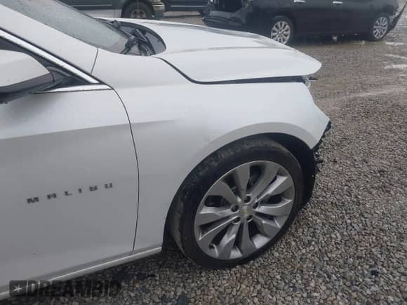 ✅ 2018 Chevrolet Malibu Premier • VIN: 1G1ZE5SXXJF242012 • Lot: 43391372. Wystawiony na IAAI z przebiegiem 75 867 mil mil. Skorzystaj z bezpłatnego archiwum sprzedaży aukcyjnych z USA i zobacz szczegółowy raport historii pojazdu na DreamBid. Zdjęcie 18.