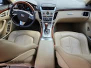 ✅ 2013 Cadillac CTS Premium • VIN: 1G6DP5E32D0165862 • Lot: 68537575. Wystawiony na Copart z przebiegiem 117 927 mil. Bezpłatny archiwum sprzedaży aukcyjnych z USA i szczegółowy raport historii pojazdu na DreamBid. Zdjęcie 8.