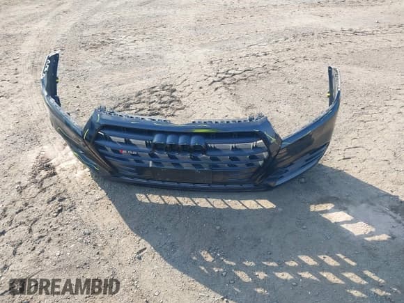 ✅ 2019 Audi SQ5 Premium Plus • VIN: WA1B4BFY8K2055447 • Лот: 42485651. Опубликован ранее на IAAI с пробегом 59 768 миль. Бесплатный доступ к архиву аукционных продаж из США и подробный отчёт об истории автомобиля на DreamBid. Изображение 12.