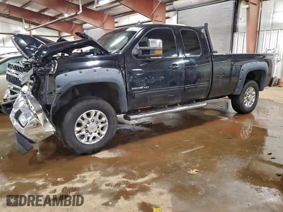 ✅ 2011 Chevrolet Silverado 2500HD LTZ • VIN: 1GC2KYCG3BZ277119 • Лот: 94443005. Опубликован ранее на Copart с пробегом 190 643 миль. Бесплатный доступ к архиву аукционных продаж из США и подробный отчёт об истории автомобиля на DreamBid. Изображение 1.
