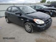 ✅ 2010 Hyundai Accent GS • VIN: KMHCM3AC2AU162956 • Лот: 57654275. Опубликован ранее на Copart с пробегом 152 128 миль. Бесплатный доступ к архиву аукционных продаж из США и подробный отчёт об истории автомобиля на DreamBid. Изображение 4.