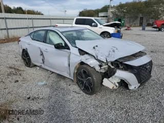 ✅ 2024 Nissan Altima SR • VIN: 1N4BL4CV5RN381056 • Lot: 89906865. Listed on Copart with 75,850 mi. Free auction sales archive from the USA and detailed vehicle history report at DreamBid. Image 4.