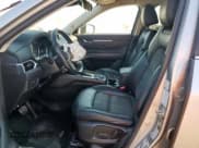 ✅ 2018 Mazda CX-5 Touring • VIN: JM3KFBCM8J0354472 • Lot: 81673625. Wystawiony na Copart z przebiegiem 117 056 mil. Bezpłatny archiwum sprzedaży aukcyjnych z USA i szczegółowy raport historii pojazdu na DreamBid. Zdjęcie 7.