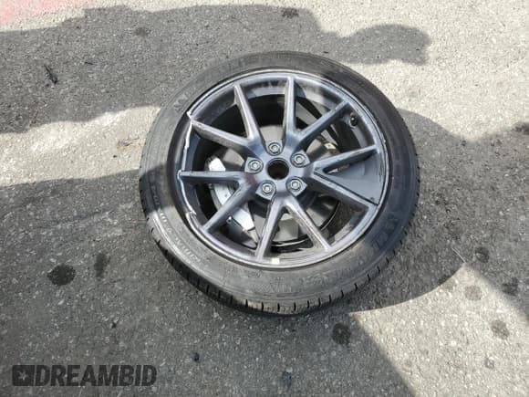 ✅ 2023 Tesla Model 3 • VIN: 5YJ3E1EA5PF486726 • Lot: 51659655. Wystawiony na Copart z przebiegiem 14 632 mil. Bezpłatny archiwum sprzedaży aukcyjnych z USA i szczegółowy raport historii pojazdu na DreamBid. Zdjęcie 14.