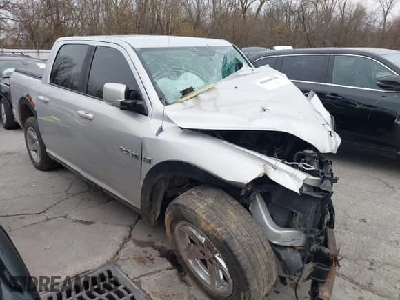 ✅ 2010 Dodge 1500 SLT • VIN: 1D7RV1CT7AS167701 • Lot: 40809595. Wystawiony na IAAI z przebiegiem Nie podano. Bezpłatny archiwum sprzedaży aukcyjnych z USA i szczegółowy raport historii pojazdu na DreamBid. Zdjęcie 20.