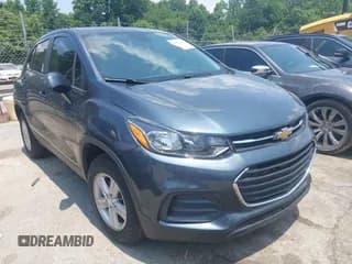 ✅ 2022 Chevrolet Trax LS • VIN: KL7CJNSM8NB512265 • Lot: 42681858. Listed on IAAI with 29,307 mi. Free auction sales archive from the USA and detailed vehicle history report at DreamBid. Image 1.