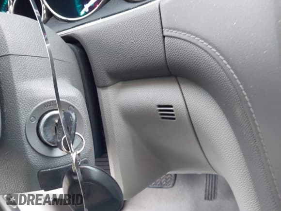 ✅ 2016 Buick Enclave Leather • VIN: 5GAKRBKDXGJ266884 • Лот: 43652654. Опубликован ранее на IAAI с пробегом 204 027 миль. Бесплатный доступ к архиву аукционных продаж из США и подробный отчёт об истории автомобиля на DreamBid. Изображение 11.