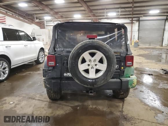 ✅ 2008 Jeep Wrangler X • VIN: 1J4FA24178L566814 • Lot: 93135925. Listed on Copart with 215,212 mi. Free auction sales archive from the USA and detailed vehicle history report at DreamBid. Image 6.