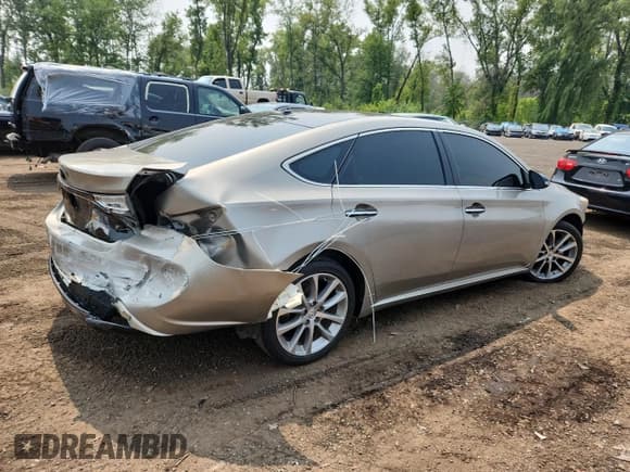 ✅ 2015 Toyota Avalon XLE • VIN: 4T1BK1EB7FU187883 • Лот: 66681025. Опубликован ранее на Copart с пробегом 114 564 миль. Бесплатный доступ к архиву аукционных продаж из США и подробный отчёт об истории автомобиля на DreamBid. Изображение 3.