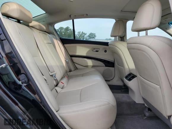 ✅ 2015 Acura RLX Technology • VIN: JH4KC1F52FC000838 • Lot: 70532955. Listed on Copart with 158,057 mi. Free auction sales archive from the USA and detailed vehicle history report at DreamBid. Image 10.