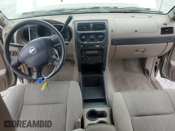 ✅ 2003 Nissan Frontier XE • VIN: 1N6DD26T83C410368 • Лот: 83853685. Опубликован ранее на Copart с пробегом 189 572 миль. Бесплатный доступ к архиву аукционных продаж из США и подробный отчёт об истории автомобиля на DreamBid. Изображение 8.