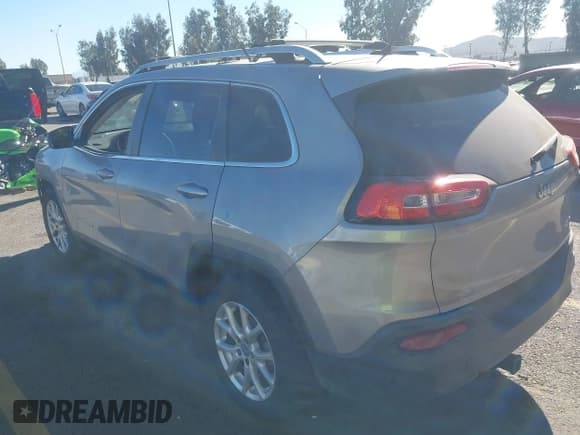 ✅ 2014 Jeep Cherokee Latitude • VIN: 1C4PJLCB2EW265534 • Лот: 43860817. Опубликован ранее на IAAI с пробегом 200 349 миль. Бесплатный доступ к архиву аукционных продаж из США и подробный отчёт об истории автомобиля на DreamBid. Изображение 3.