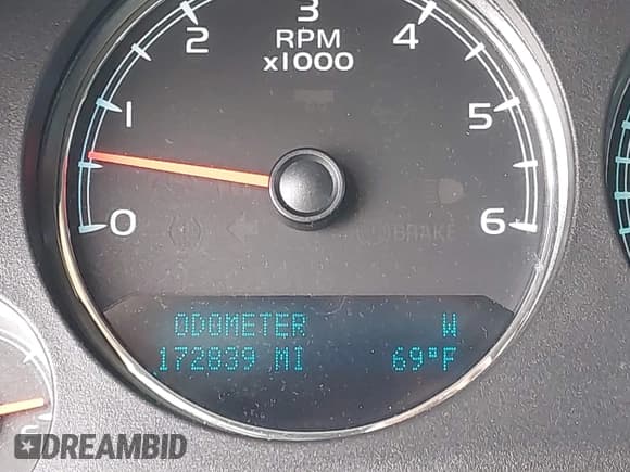 ✅ 2009 Chevrolet Silverado 1500 • VIN: 1GCEC39J69Z174643 • Lot: 42853730. Wystawiony na IAAI z przebiegiem 172 839 mil. Bezpłatny archiwum sprzedaży aukcyjnych z USA i szczegółowy raport historii pojazdu na DreamBid. Zdjęcie 15.