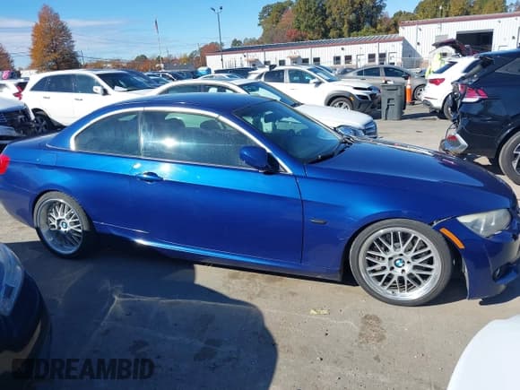 ✅ 2011 BMW 3 Series 335i • VIN: WBADX7C51BE242084 • Лот: 43671198. Опубликован ранее на IAAI с пробегом 132 539 миль. Бесплатный доступ к архиву аукционных продаж из США и подробный отчёт об истории автомобиля на DreamBid. Изображение 13.