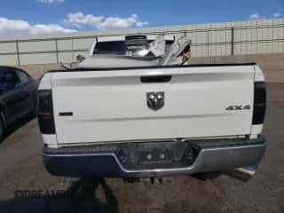 2010 Dodge 3500 SLT z VIN 3D73Y3CL0AG149069, wystawiony jako Copart lot #53614685 z przebiegiem 171 864 mil mil oraz Szkoda całkowita • Salvage title. Historia ofert i sprzedaży dostępna na DreamBid. Obrazek 6.