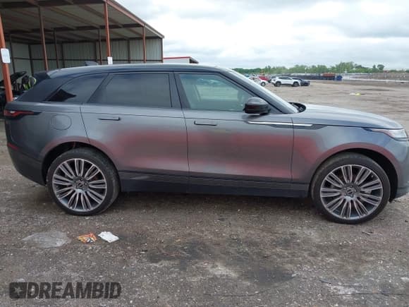 ✅ 2018 Land Rover Range Rover Velar S • VIN: SALYB2RXXJA776777 • Lot: 42206557. Listed on IAAI with 69,368 mi. Free auction sales archive from the USA and detailed vehicle history report at DreamBid. Image 13.